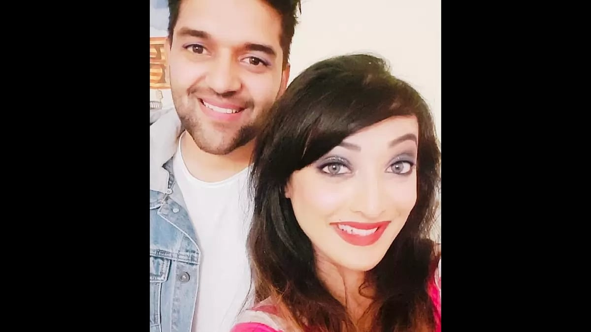 Sonia Shil with guru randhawa