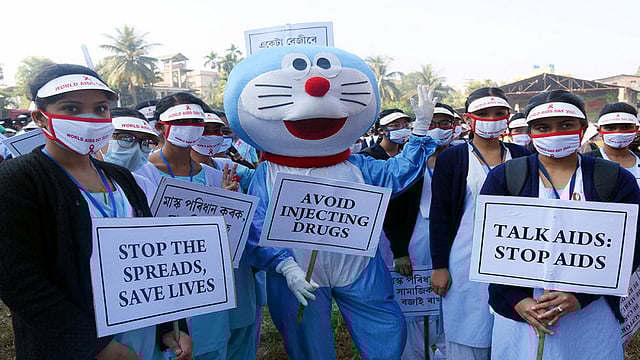 Punjab: 11 Awareness Vans Flagged Off To Sensitise People About HIV/AIDS