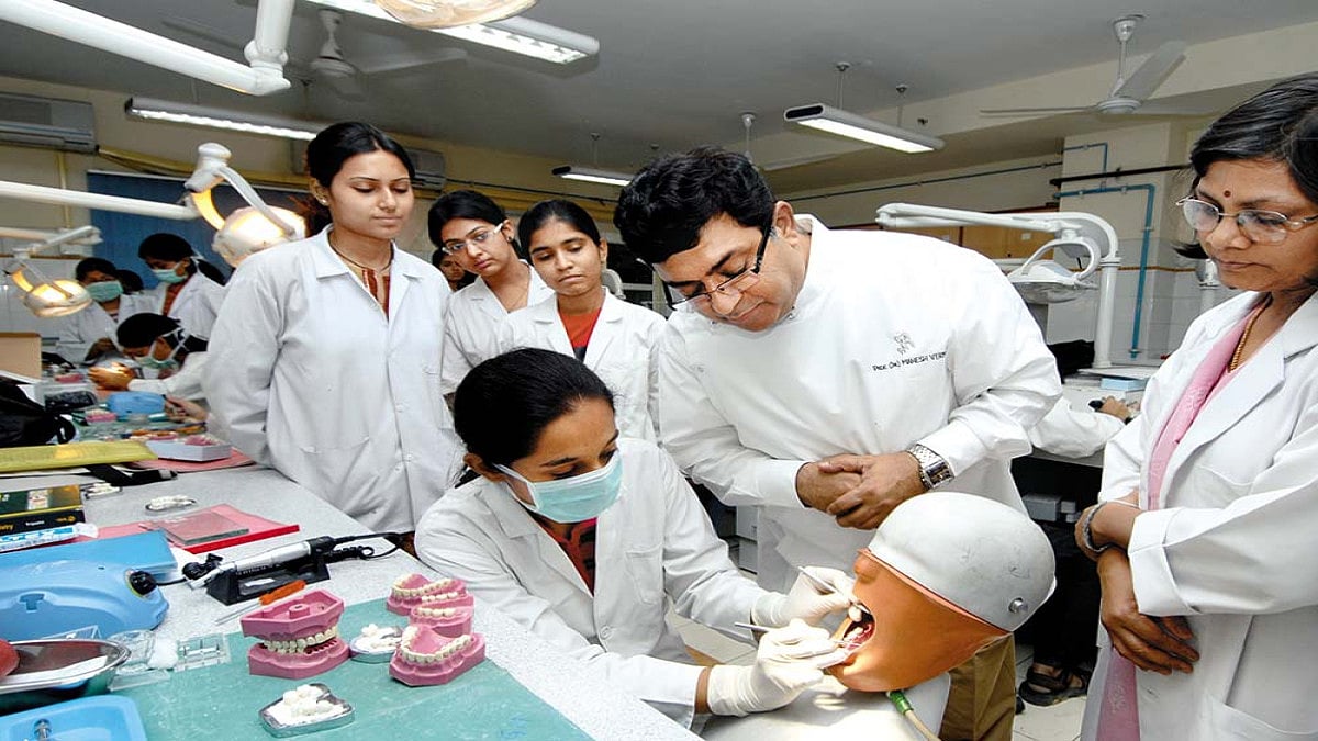 Outlook-ICARE Rankings 2021: India's Top 24 Private Dental Institutes
