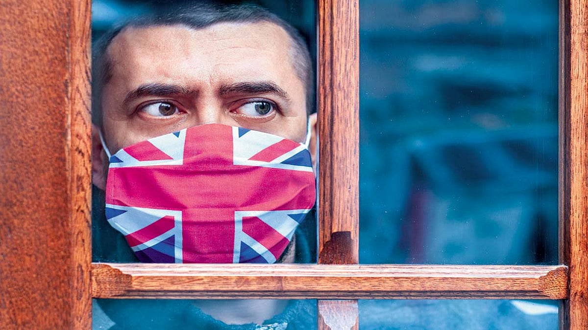 A Game of Microbial Chess