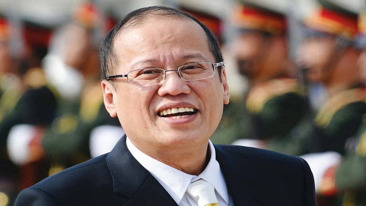 Foreign Hand: The Dynast Who Left Quietly