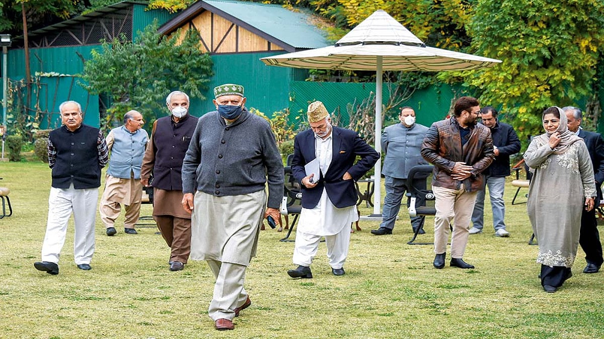 Little Toots Of Poll Bugle