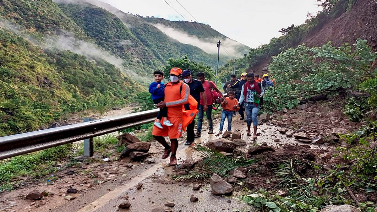 Tourists stranded in Uttarakhand amid heavy rains