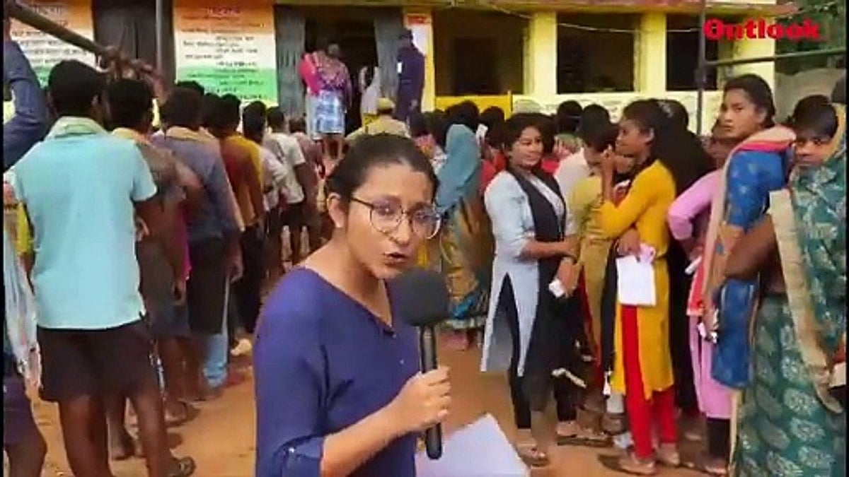 Education, Employment Priorities For First-Time Voters In Chhattisgarh’s Dantewada District