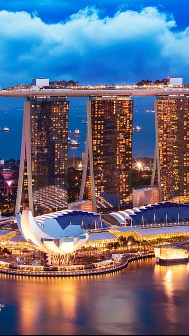 Essential Tips For Elderly Travellers Visiting Singapore