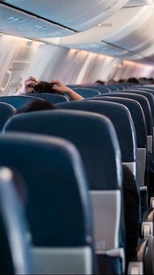 Tips For Seniors To Handle An Uncooperative Fellow Passenger