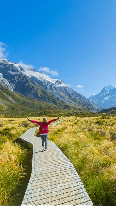 8 Benefits Of Solo Travelling For Elderly Women