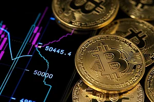 Bitcoin Trades Around USD 64,000: Can It Maintain Its Momentum?