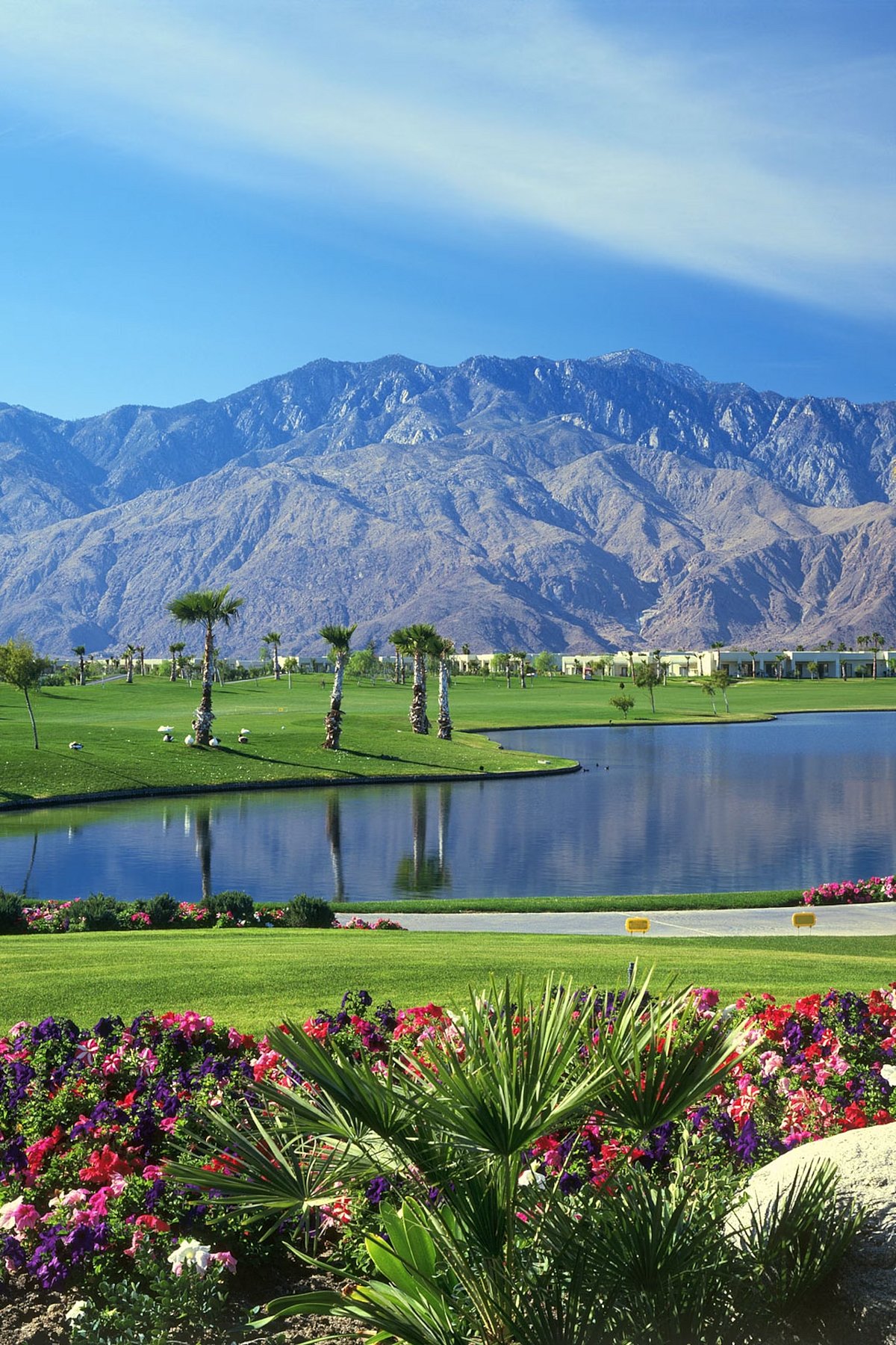 Top Places For Senior Travellers To Visit In Karnataka