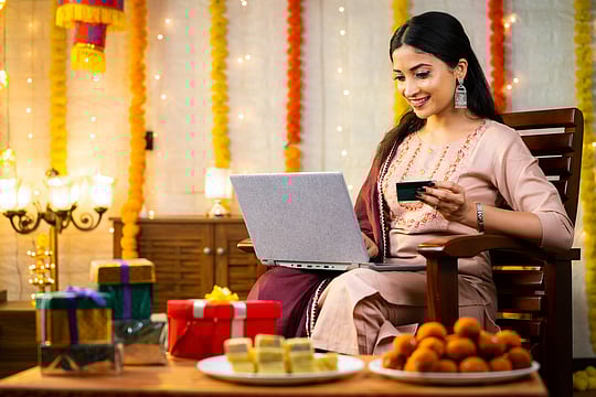 How To Avoid Going Off Balance Between Festive Spending And Investing Routine
