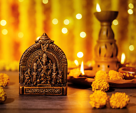 Navratri: 9 Ideas For Women To Become Financially Empowered