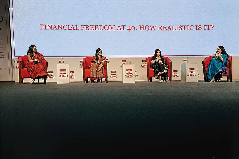 (R to L) Priya Sunder, Director, PeakAlpha Investment Services; Dilshad Billimoria, Founder & Chief Financial Planner, Dilzer Consultants;   Bhuvanaa Shreeram, Co-founder, House Of Alpha; Moderator: Nidhi Sinha, Editor, Outlcok Money