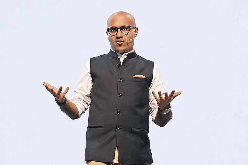 Sarthak Ahuja, Director, NIAMH Ventures, Investment Banker, Business Educator.