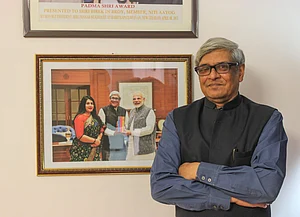 Why Bibek Debroy Liked Fountain Pens, And How You Can Ink Your Own Journey