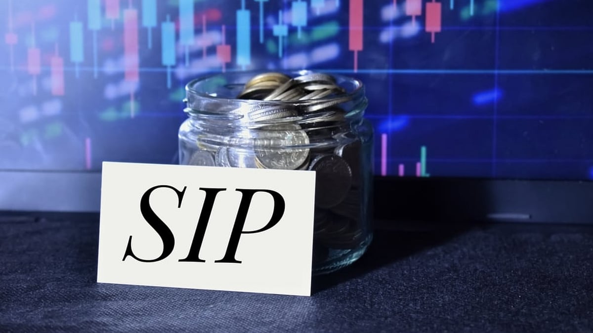 Experts noted that small-ticket investors often need additional hand-holding. They argued that these incentives may not sufficiently cover onboarding fees including KYC and advisory services.