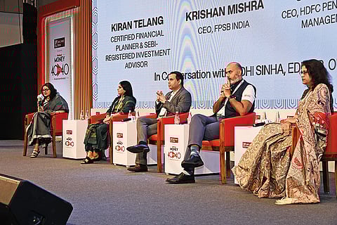 (R to L) Suparna Tandon, CEO, NPS Trust; Sriram Iyer, CEO HDFC Pension Fund Management; Krishan Mishra, CEO, FPSB India; Kiran Telang, CFP and Sebi-RIA; Moderator: Nidhi Sinha, Editor, Outlook Money