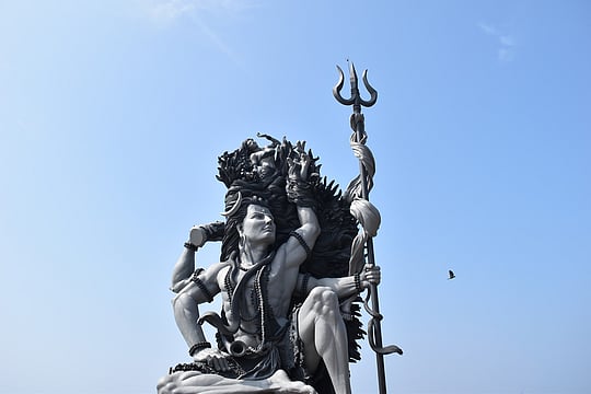 Maha Shivaratri Celebrations In Spiritual Cities: A Guide To India’s Holiest Shiva Sites For Senior Travellers