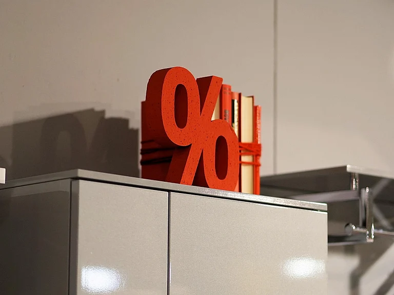 Banks Announce FD Rate Reductions After RBI Rate Cut Decision
 - null