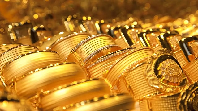 Gold Braces for Turbulence Ahead of Central Bank, Geopolitical Triggers: Analysts