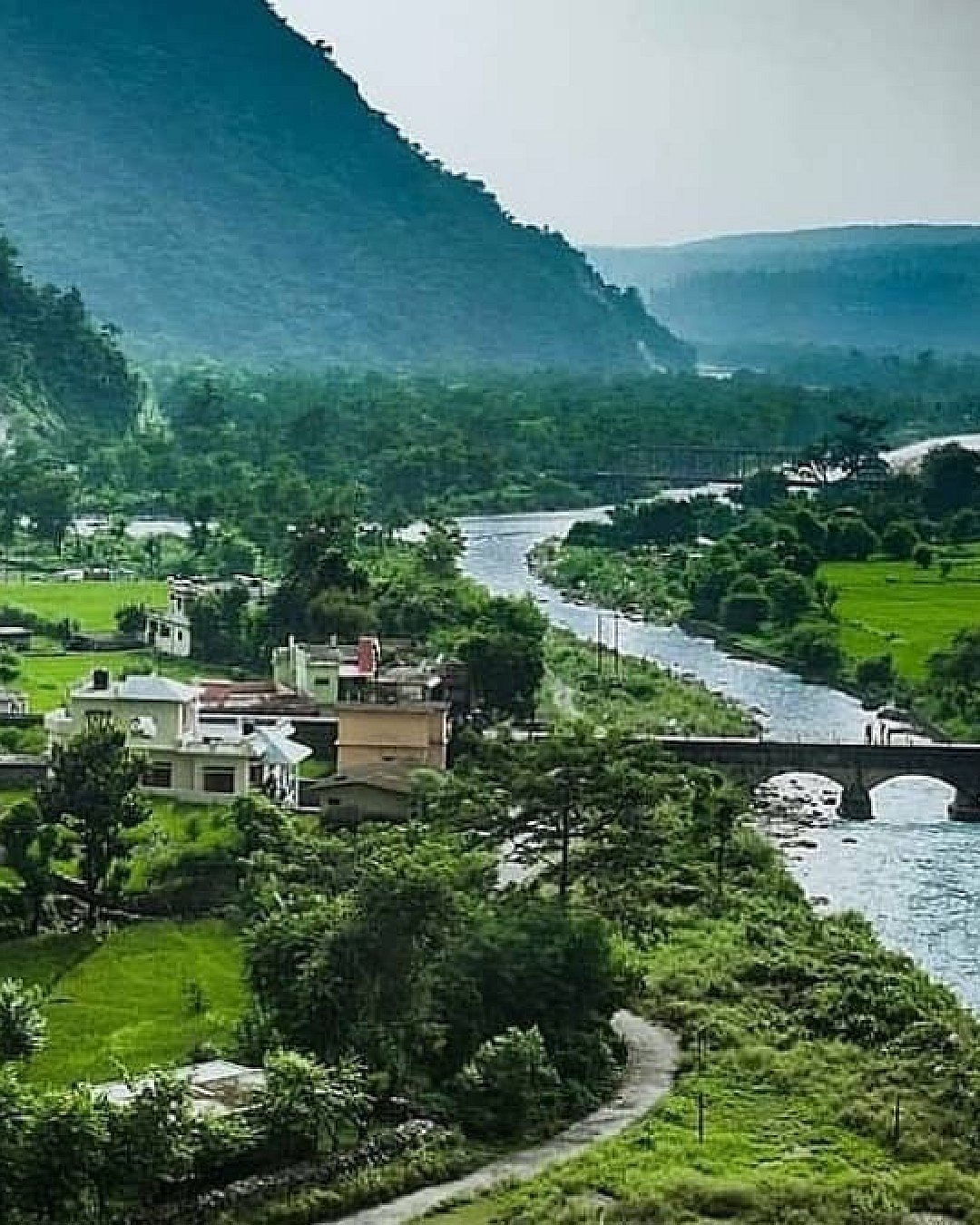 Top 7 Destinations In Dehradun For Senior Travelers