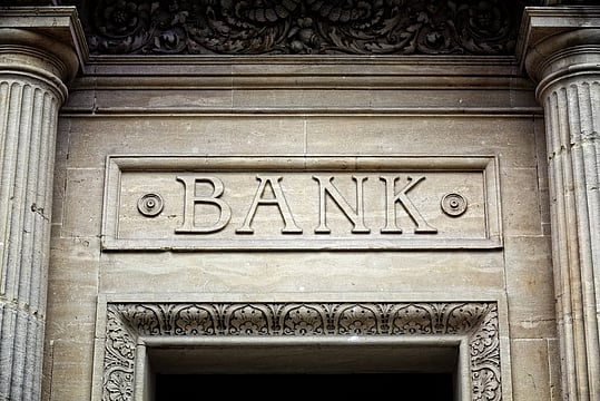 RBI Reviews Bank Ownership Rules Amid Push For Foreign Investment