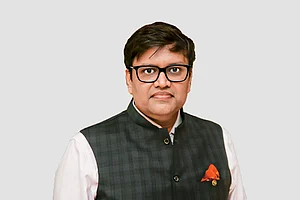 Ritesh Tibrewal, Mutual Fund Distributor