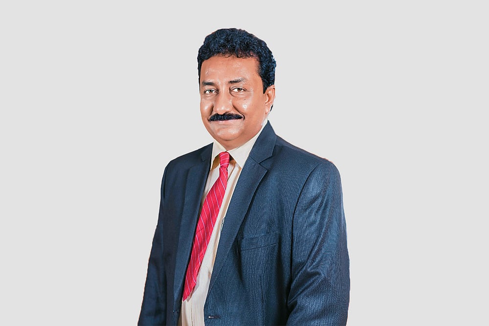 Rajdip Dey, Mutual Fund Distributor