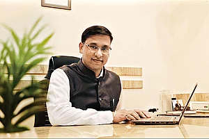 Amit Rathi, CFP, Director, Asset Kraft Investments Pvt Ltd