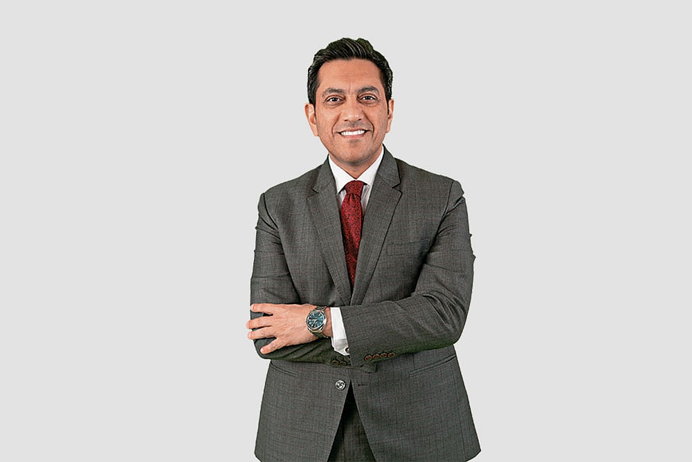 Sumit Madan Chief Distribution Officer Axis Max Life Insurance