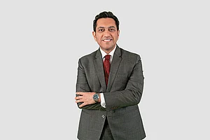 Sumit Madan Chief Distribution Officer Axis Max Life Insurance