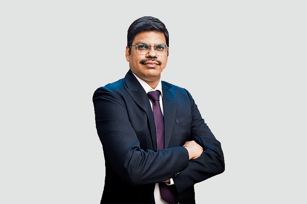 Bhavesh Sharma Founder, White Castle Financial Services