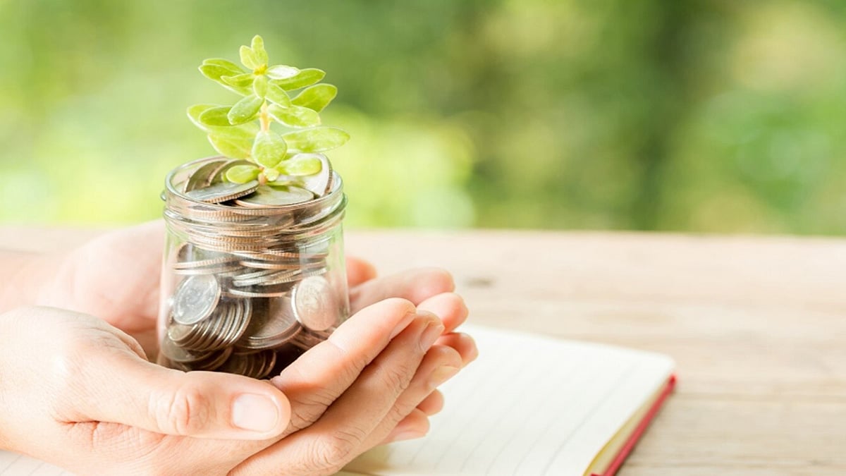 Freepik : The process of obtaining a loan through mutual funds involves using your MF units as security for bank or NBFC loans.