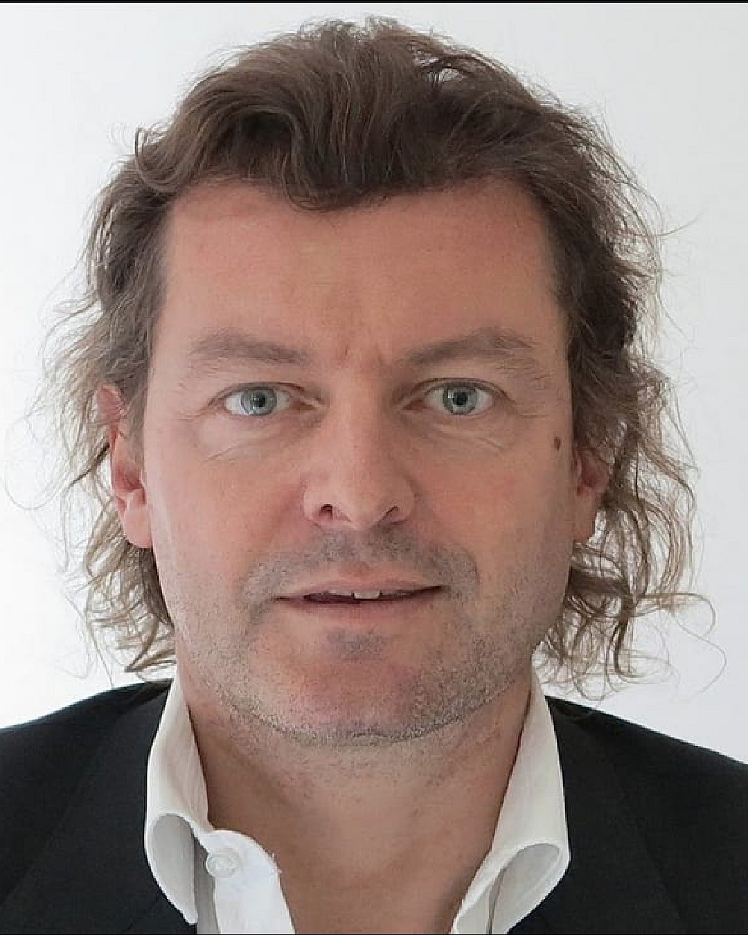 Top 10 Crypto Leaders by Net Worth in 2025