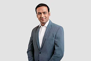 Prabin Agarwal Founder & CEO, Prabin Agarwal Empowering Investors AMFI Registered Mutual Fund Distributor