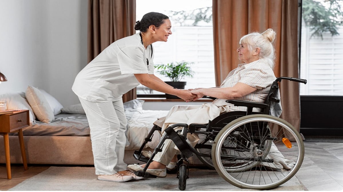 Freepik : On average, structured transition care reduces hospital length of stay by three to five days.