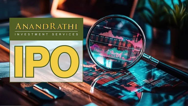 Employees are being offered shares at a discount of Rs 25, or 6 per cent, to the issue price - Anand Rathi website