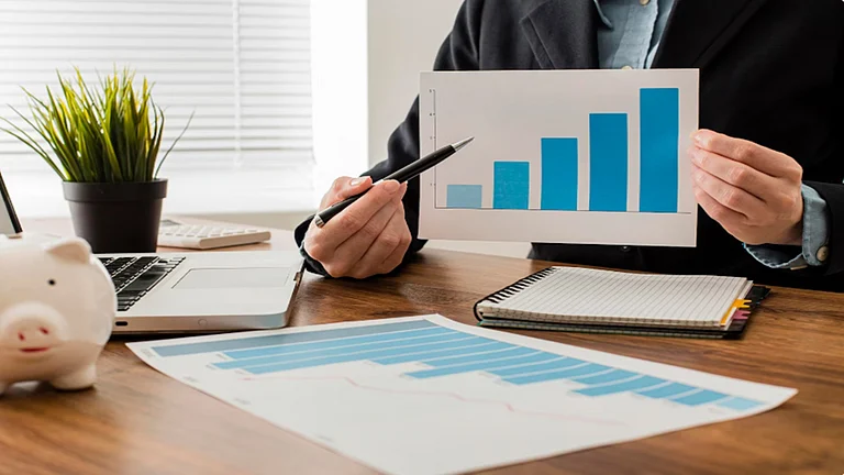 A well-constructed portfolio is not about chasing the highest returns blindly, but about aligning investments with your life timeline, income stability, and personal comfort with risk. - Freepik