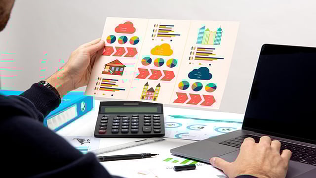 Too Many Investments? How Over-Diversification Can Weaken Your Portfolio