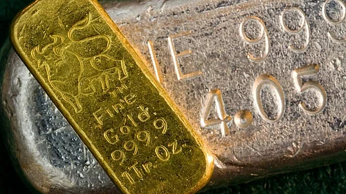 Gold bounced back, above $5,000 mark