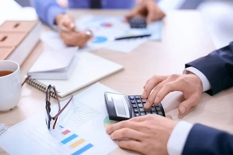 The only real option to get the best outcomes is to trust the advisor fully and follow their counsel - null