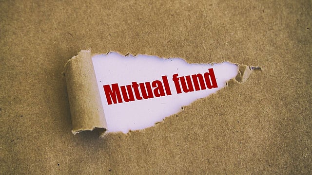 ICICI Prudential MF Temporarily Suspends New Investments In 42 Schemes – Is Yours Included?