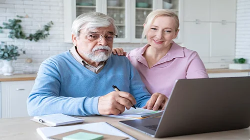 Freepik : Retired Employees will Receive 8th Pay Commission