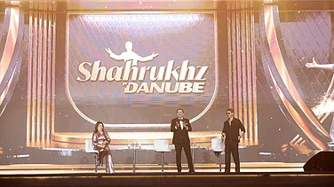 Children Learn From Actions, Not Lecture, Says Shah Rukh Khan