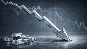 ChatGPT : Amid the heavy correction in Silver ETF prices, there’s much chatter about whether to buy this dip or avoid it. (AI-generated)
