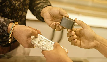 Gold ETFs, SIPs, And SGBs: Smarter Alternatives To Traditional Gold Buying