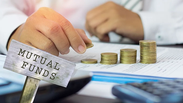 A Rs 10 lakh lump sum invested in the top midcap scheme five years ago would have grown to nearly Rs 28.9 lakh today. - Canva