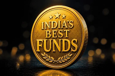 India's Best Funds: Should You Continue Your Sips, Diversify Into Global Stocks?