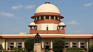 AI : The Supreme Court says that casual government labourers with temporary status are also entitled to pensionary benefits