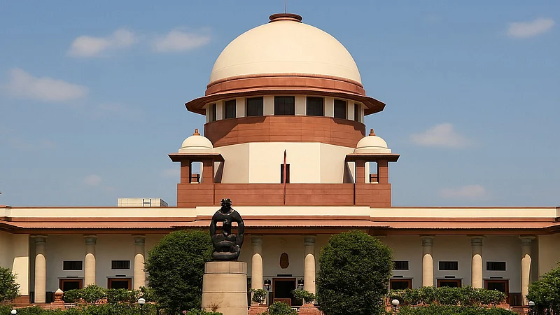 AI : The Supreme Court says that casual government labourers with temporary status are also entitled to pensionary benefits