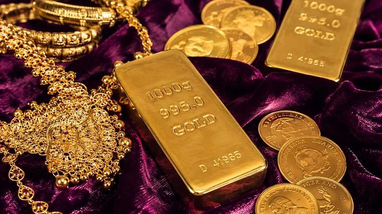 India's total gold demand declined 6 per cent y-o-y to 131 tonnes in the April-June quarter. (AI-generated) - ChatGPT